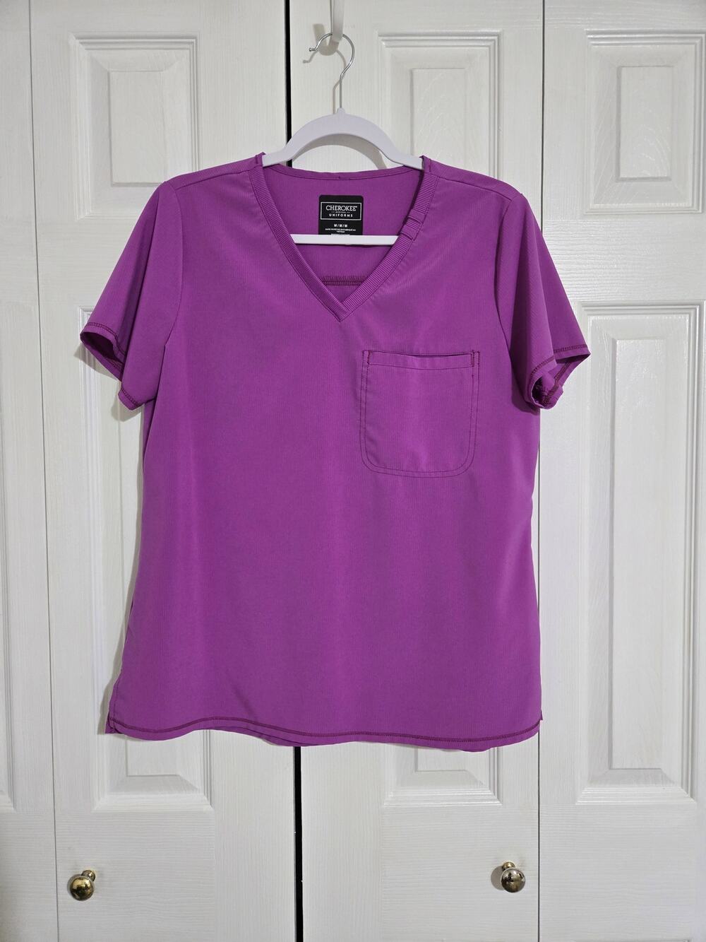 Cherokee medical uniforms medium women's purple scrub top